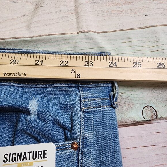 Signature Levi Strauss Womens 26 Mid Rise Skinny Distressed Denim Jeans - Picture 10 of 13